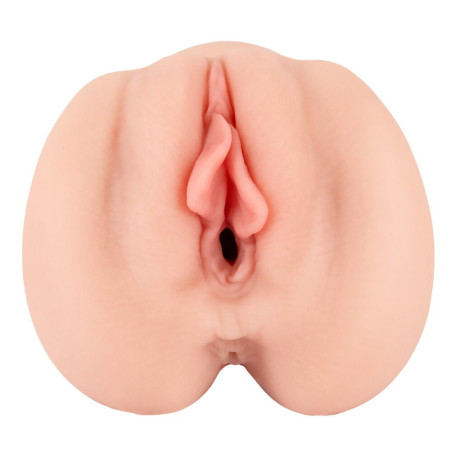 Masturbator Sucking and Vibrating